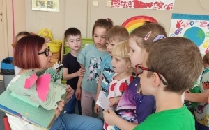 Pani Ania czyta dzieciom (3)