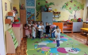 Dzieci młodsze (4)