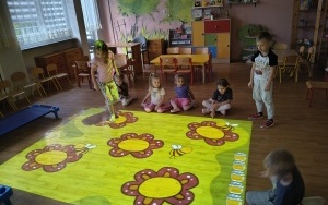 Zabawy popołudniowe (1)