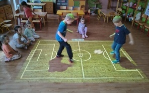 Zabawy popołudniowe (1)