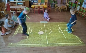 Zabawy popołudniowe (2)