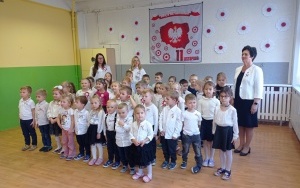 Szkoła do hymnu (3)