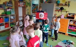 Czytanie na dywanie (5)